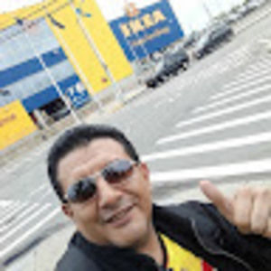 Meet your Posher, Javier